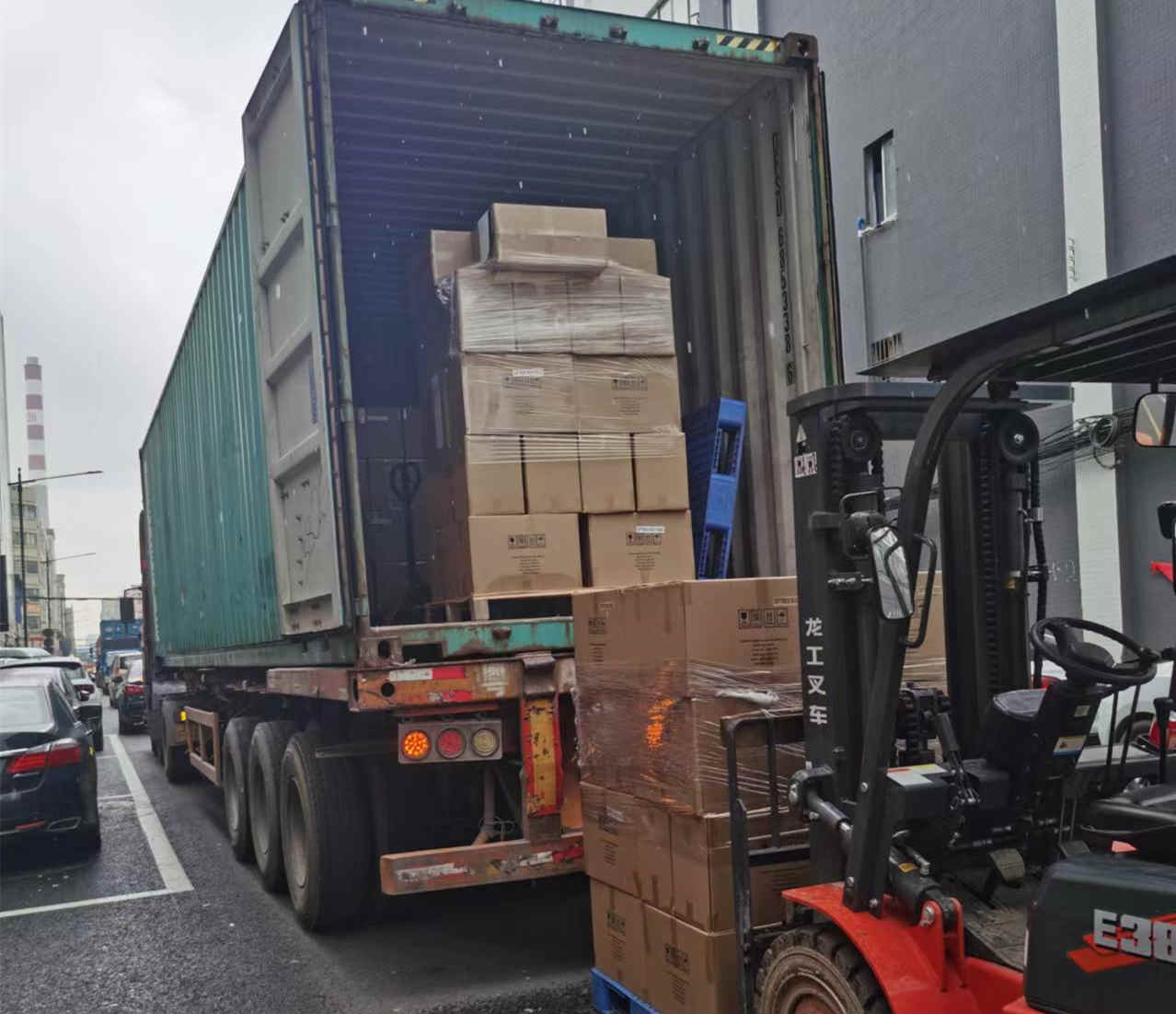 Gekke maand van de productie van opvouwbare dozen in mei 2022