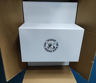 Gepersonaliseerde magneetgeschenkdoos voor het merk Zwitserse honkbalpet